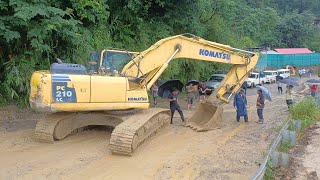 Landslide at Kisama Disrupts NH-2 Traffic | Vehicles Stranded, Diversion via Naga Heritage Village