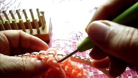 Loom Knitters Sockumentaries cast on rag for toe up socks