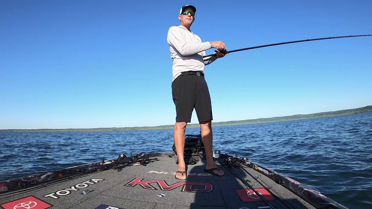 CC5 rod review, technique and recommended lures - KVD Series Rods