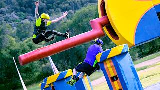 INTENSE OBSTACLE COURSE - MEN VS. WOMEN IN WIPEOUT