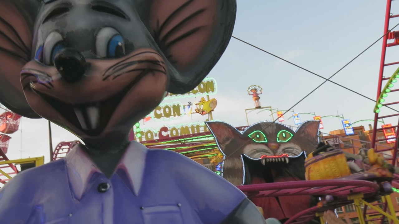 Ratón Vacilón Con Gato Comilón - Feria de Albacete 2016