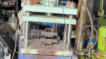 Tét máy ép thủy lực 4 trụ lực ép 30 tấn @thuylucnhatbai Lh.0985324456