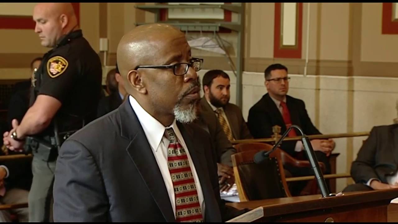 Full hearing: Local judge upholds stay of sentencing for Tracie Hunter