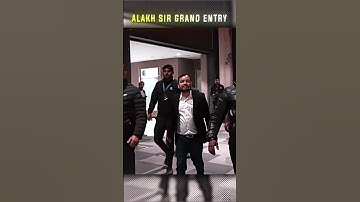 Alakh Sir Grand Entry🗿 Ft. Alakh Sir #shorts #physicswallah