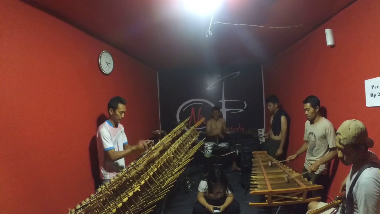 Calung Gema Sinatar Kandangserang