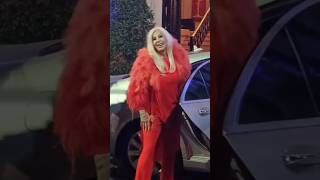 Total goddess! Susana Giménez leaving the Four Seasons Mansion. #Susana #Hotel #BuenosAires