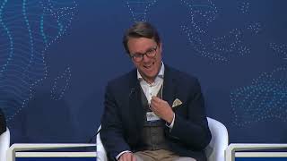 ⭐ A Discussion about Equality [Una discusión sobre la igualdad] #WEF22 #Davos