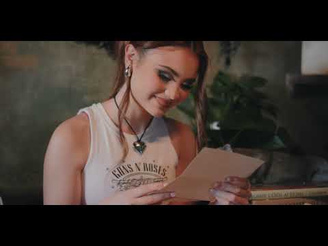 ELENA SOFIA- Hasta Cuando No Estás (Video oficial)