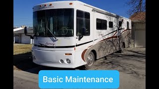 2000 Winnebago Journey 36L Class A RV 5.9 Cummins Turbo Diesel  Basic maintenance  Oil, Fuel, Air