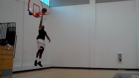 Kobe Crossover Jab Step Spin Dunks Pt. 1 | NBA Triple Threat Moves Tips Drills | Dre Baldwin