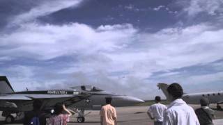 Misawa Base 20110904 F-16 DemoFlight（F16ちっちゃ！）