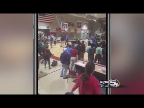 Massive fight breaks out during Vigor-Faith Academy basketball game