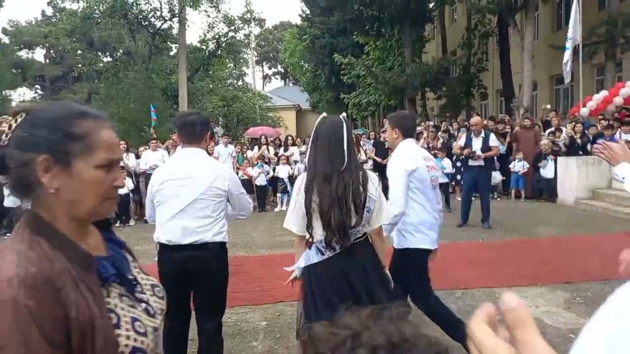 A.S.Puşkin Məktəbi Son Zəng 11b  Avar Rəksi ❤🥺2022