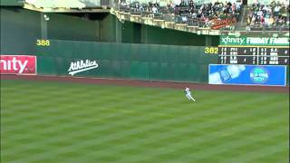 2011/05/28 Markakis' great catch