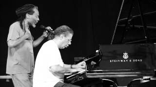 Chick Corea & Bobby McFerrin - Song For Amadeus