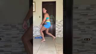 Split stance heel taps