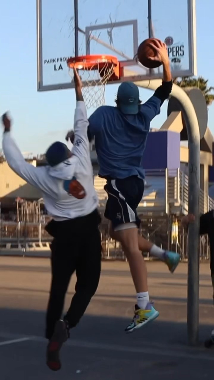 What’s better, being a 1 foot jumper or a 2 foot jumper?!