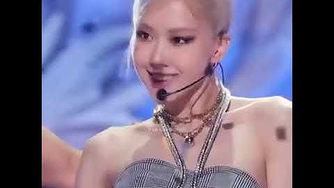 Rose smile and backup dancer reaction😂😂😂😂😂😂😂😂😂😂😂😂😂😂😂😂😂😂😂