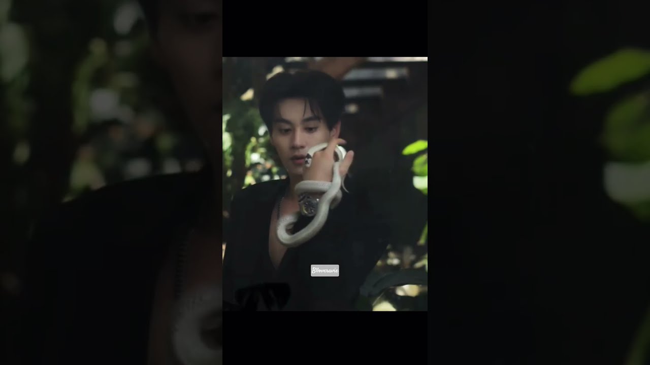He Wears Snake Like An Accessory Revenged Love Bl Blseries Cbl