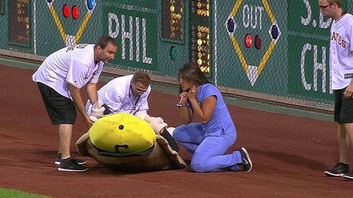 Meet Pizza Penny, The Pittsburgh Pirates' & PNC Park's newest Pierogie  Racer 