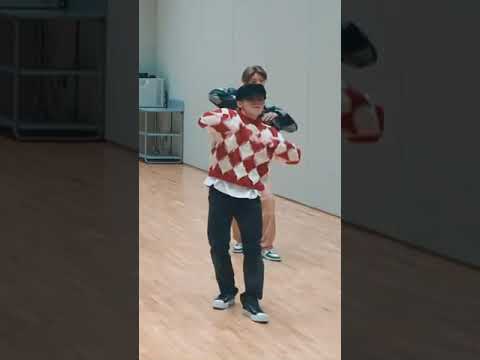 (Woozi Focus) Seventeen - Rock With You Choreography Video
