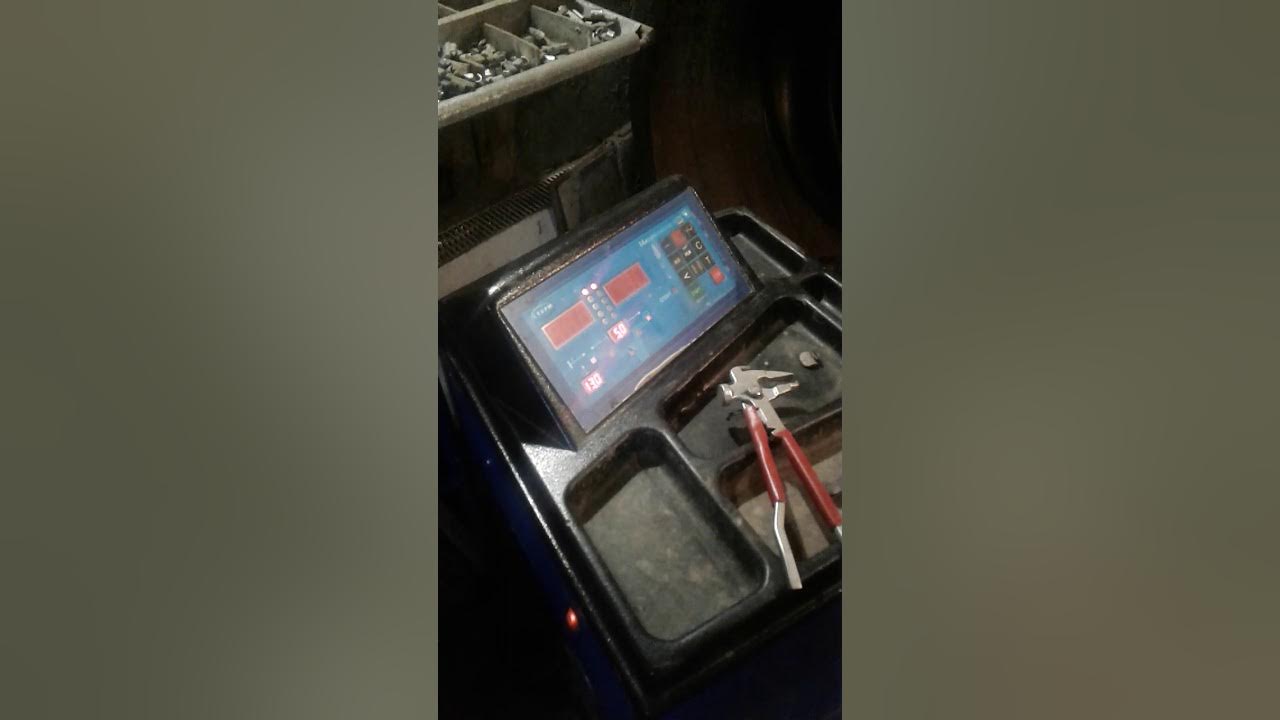 Инструкция по эксплуатации балансировочного стенда для колес грузовых авто DST 4