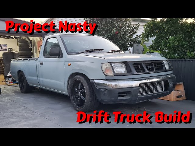 Nissan D22 Drift