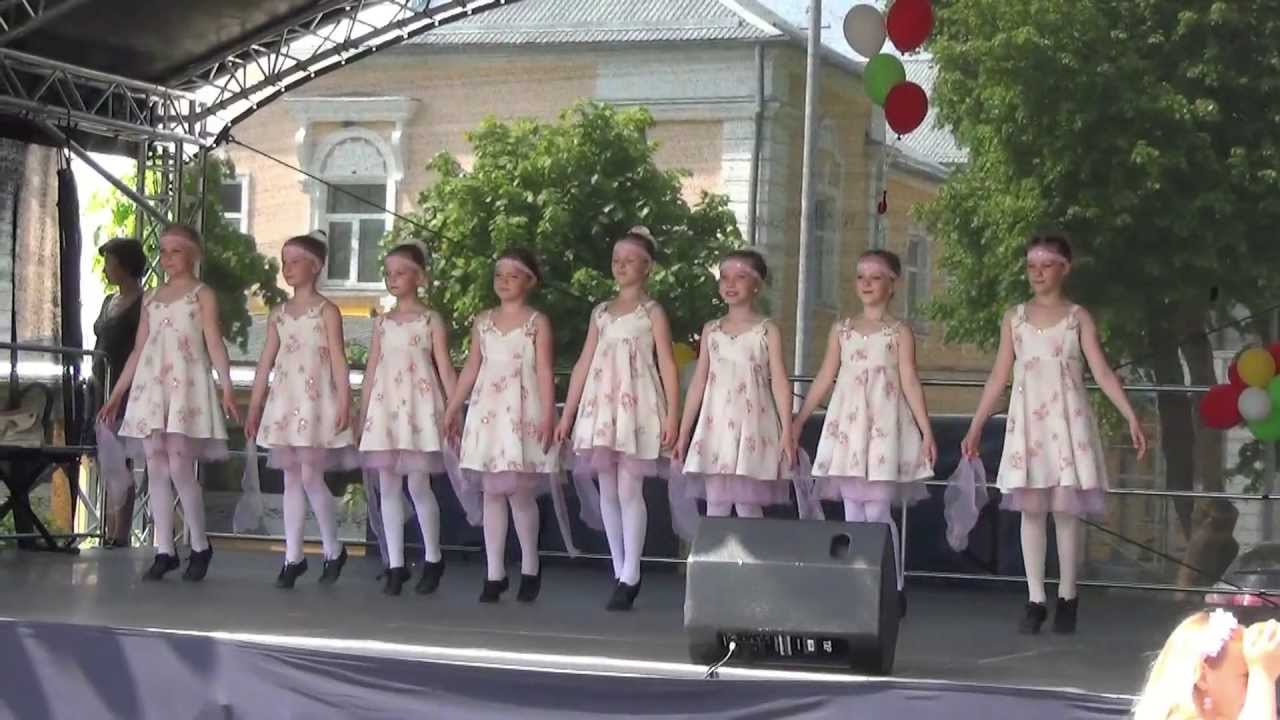 Яблоневый вечер калина