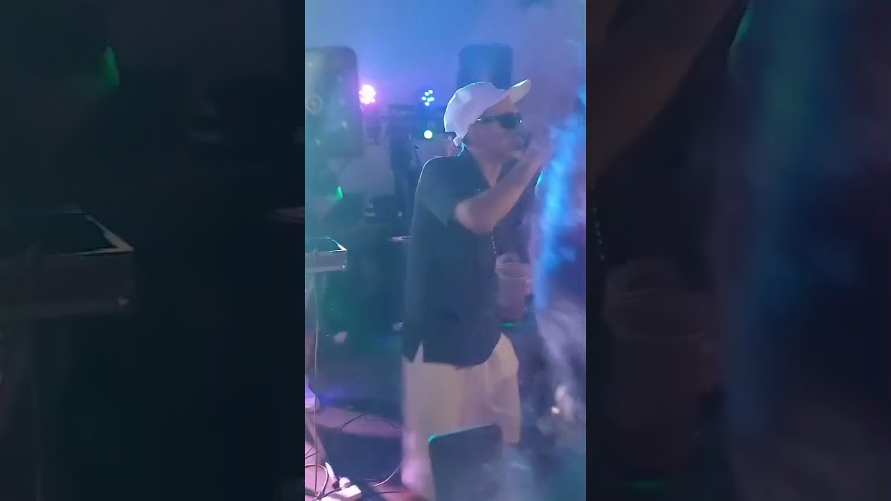 Dibu .. Kumbia base 😎 en vivo