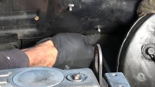 Changer et régler un câble daccélérateur