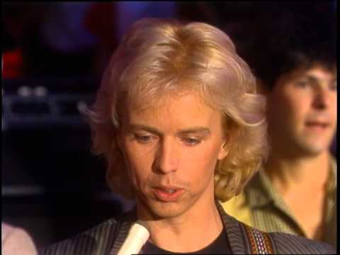 Dick Clark Interviews Tommy Shaw- American Bandstand 1984