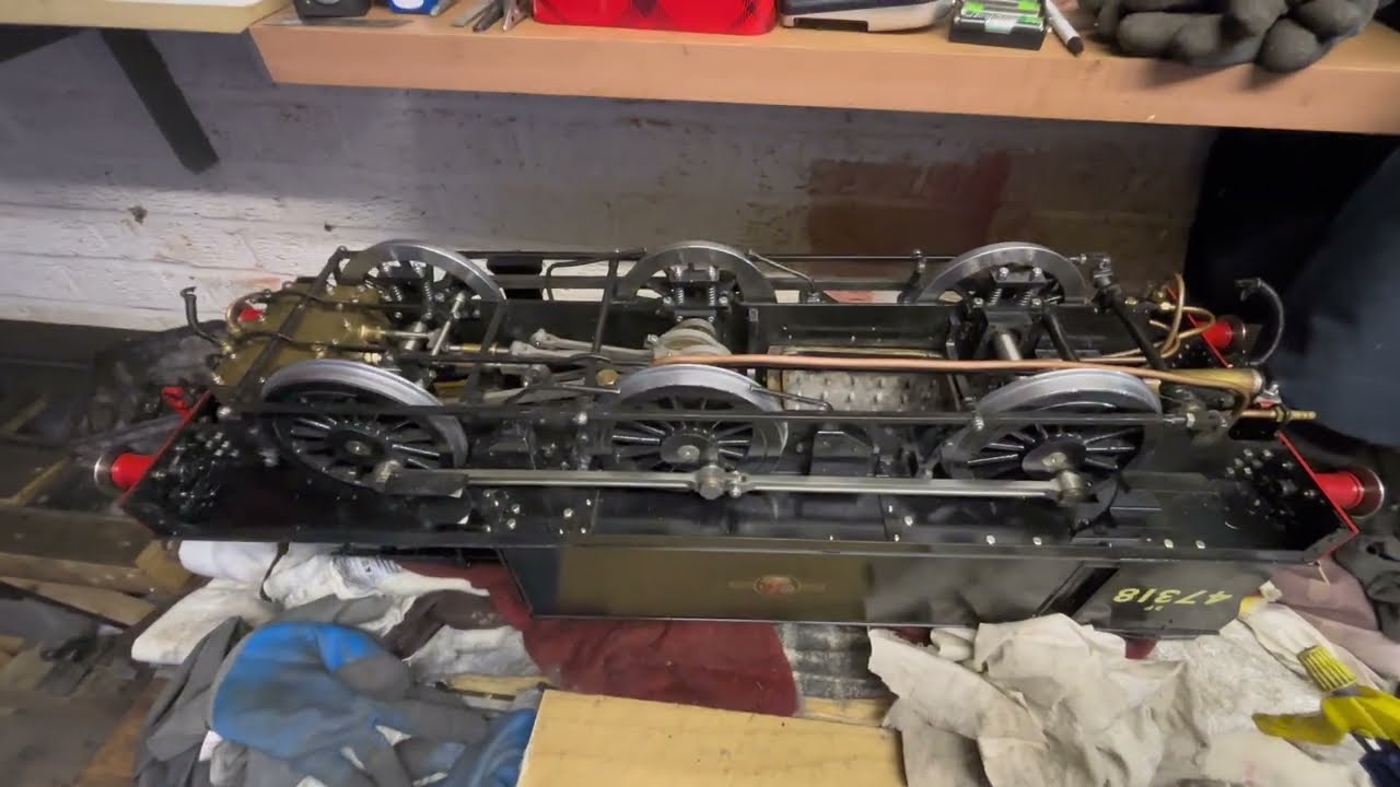 3F Jinty having a deep clean 