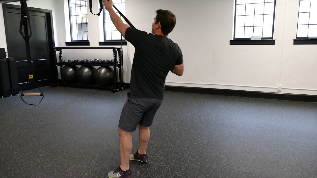 TRX Rotating Row - YouTube