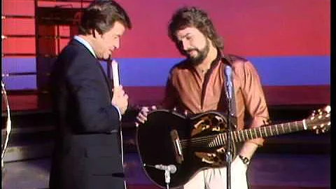 Dick Clark Interviews Bertie Higgins - American Ba...