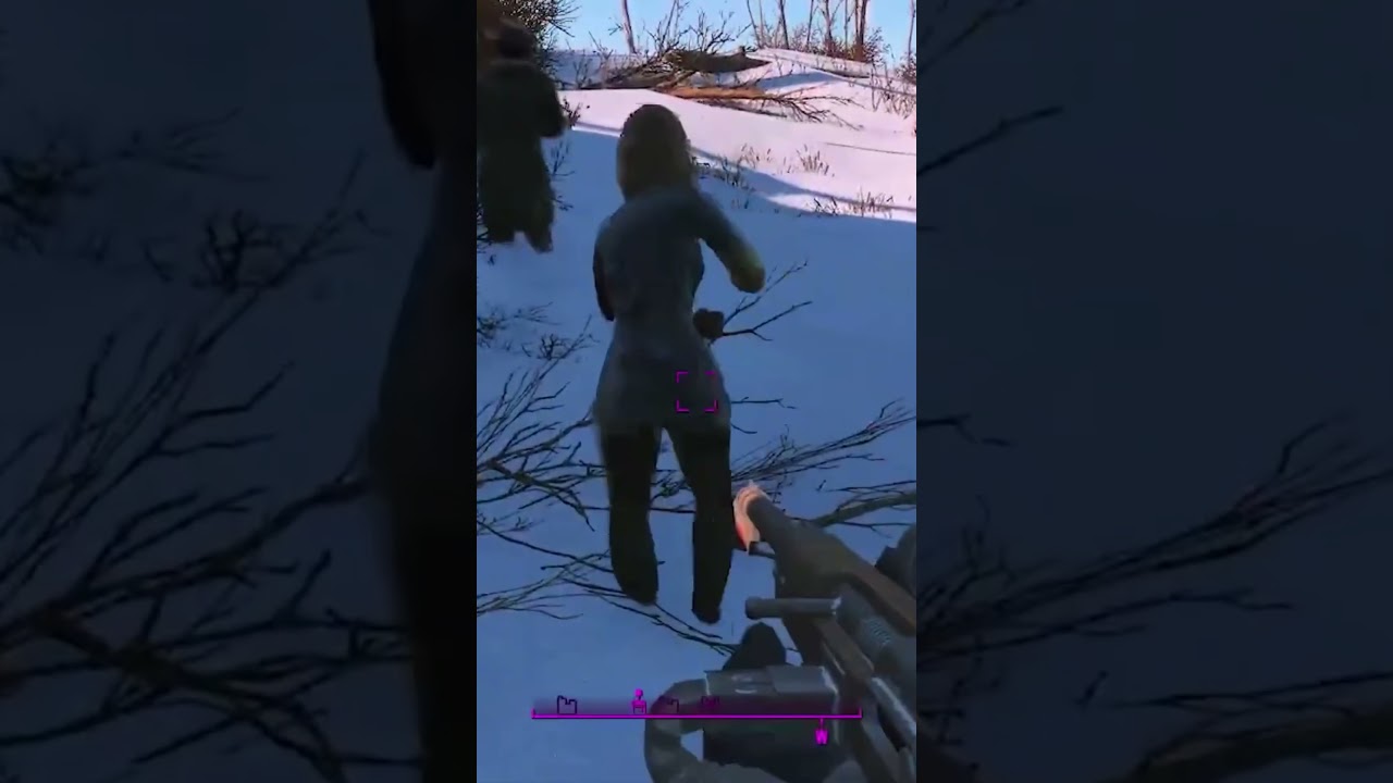 She&rsquo;s missing her arm but has her hand #fallout4 #fallout #shorts