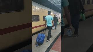 07153 NARASAPUR - SMVT BENGALURU Weekly  Spl Ex Arriving Vijayawada jn #indian railways