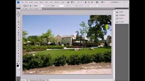 Simple Photoshop Tips:  Cropping Images