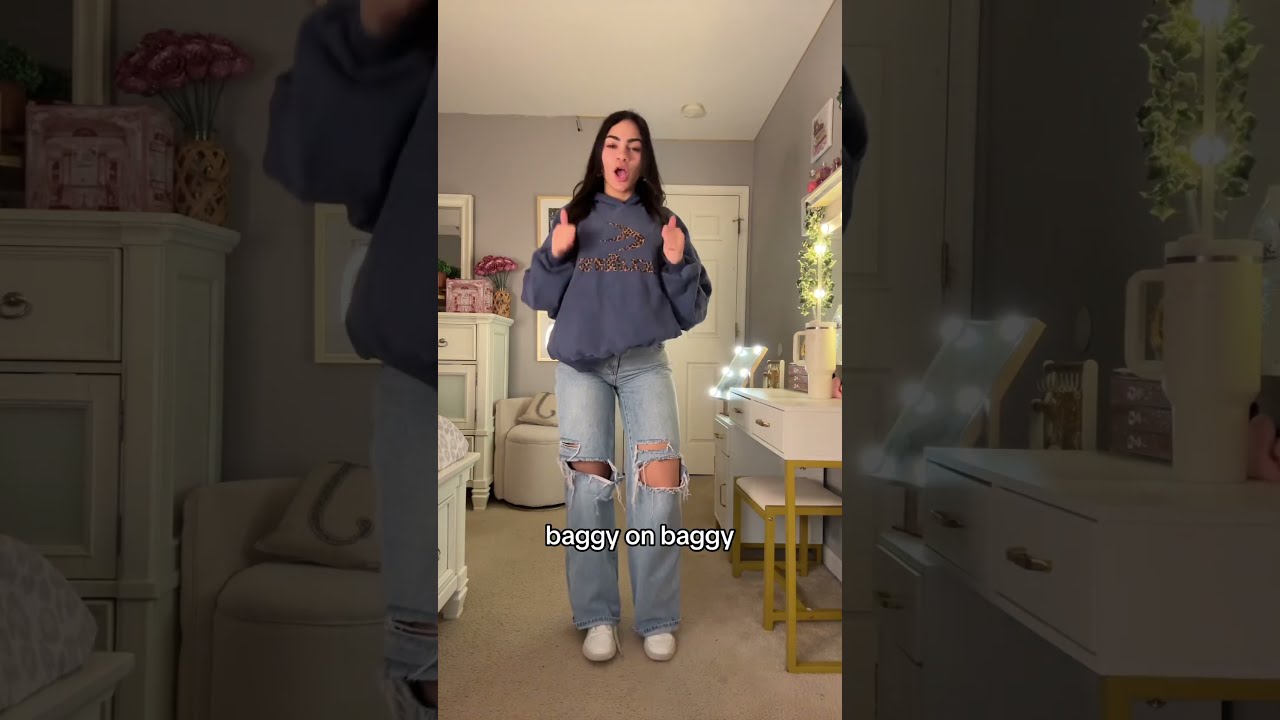 Tight On Baggy Will Forever Be The Best In My Opinion Ootd Outfit Style Clothing Jeans Fit
