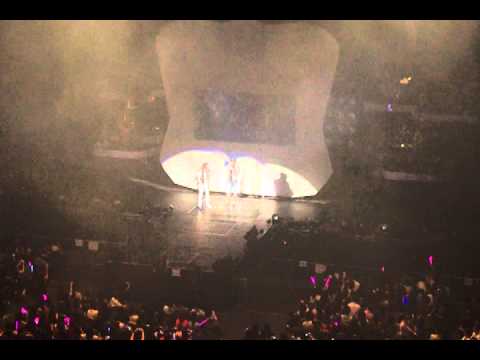 周杰倫、黃秋生對話@2010超時代演唱會