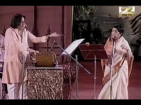 Yaara Sili Sili  Lata Mangeshkar Live With Pt Hridyanath Mangeshkar In Hyderabad Concert 2002