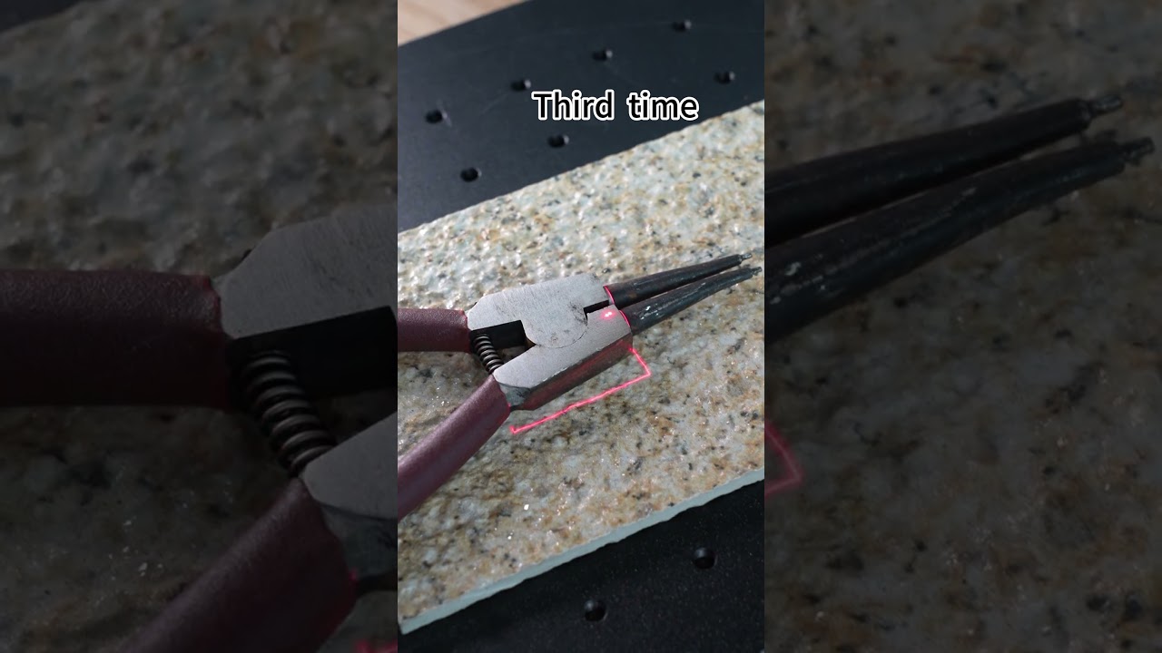 ComMarker: Try to laser engraving to clean a forcep  by ComMarker B4 fiber laser engraver 20w