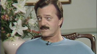 Robert Goulet, on Camelot, South Pacific, his wife Vera and more!