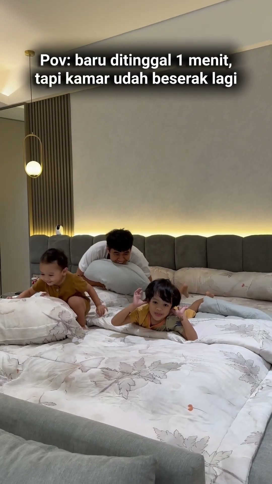 istri yang rapikan, suami yang beserakan ??