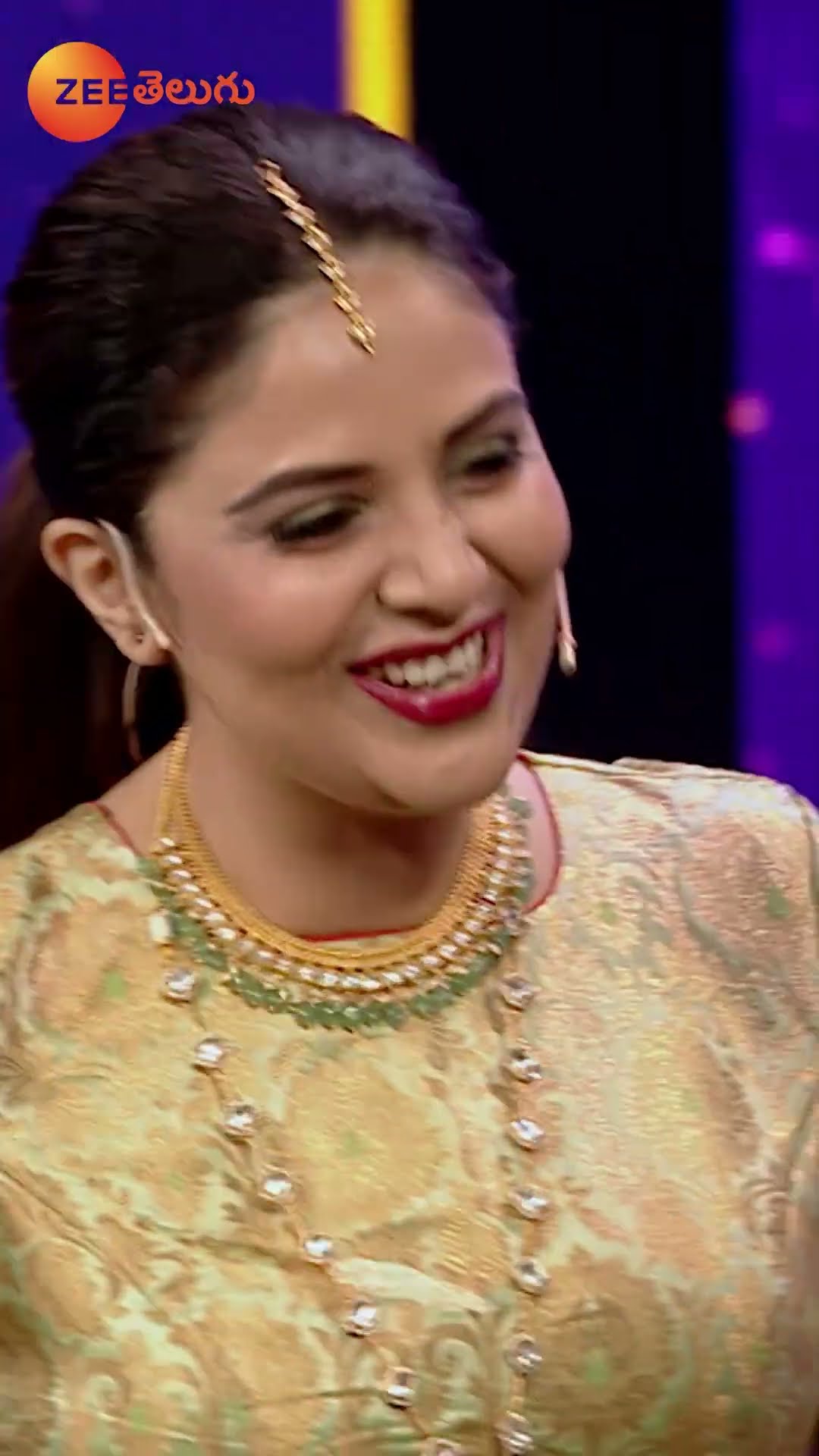 Sreemukhi Non-stop Entertainment with Judges  | SAREGAMAPA Telugu #shorts | Sun 8:30PM | Zee Telugu