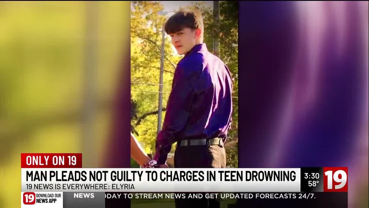 Northeast Ohio man pleads not guilty to charges in teen drowning - YouTube