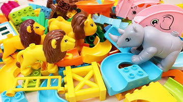 Building Blocks Marble Run ASMR Lion Herd & Rhinoceros Animals Block Coaster