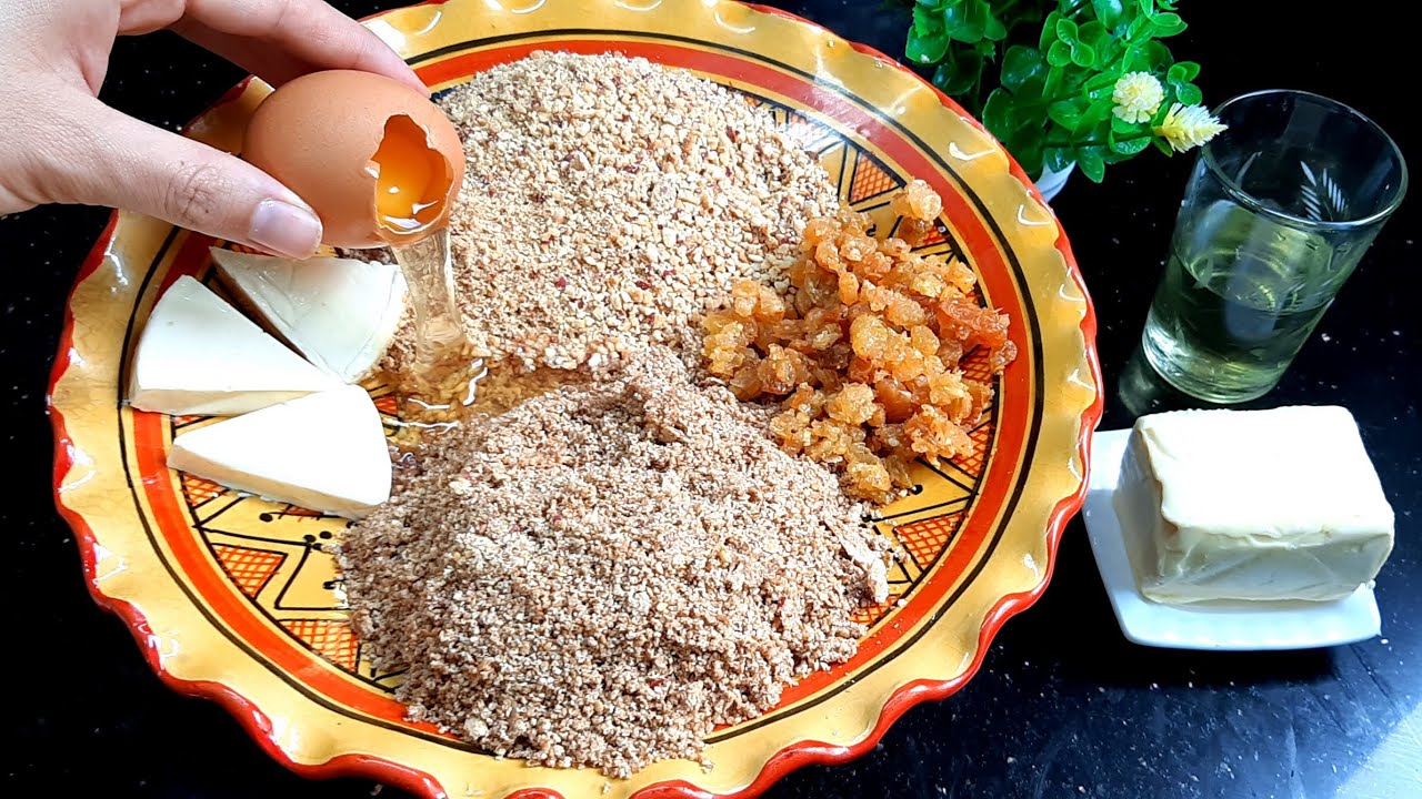 بغيتي تحمقيهم وجدها ليهم كذوب في اليد قبل الفم👌فقط ببيضة لذيذة هشيشة كتحمق/حلوة لشرب شاي/غريبة مسوسة