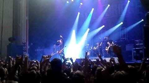 Open Your Eyes - Alter Bridge (Glasgow O2 Academy 16.10.10)