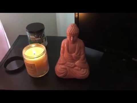 ASMR | tapping in my room (shelf) | whispering
