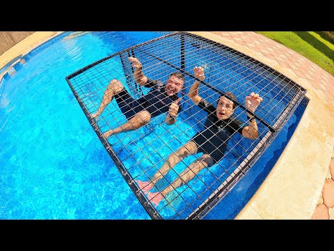 بنينا سجن حقيقي داخل المسبح تحت الماء